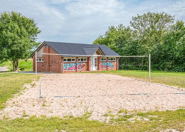 2 Bedroom Pet Friendly In Stapel * Suderstapel